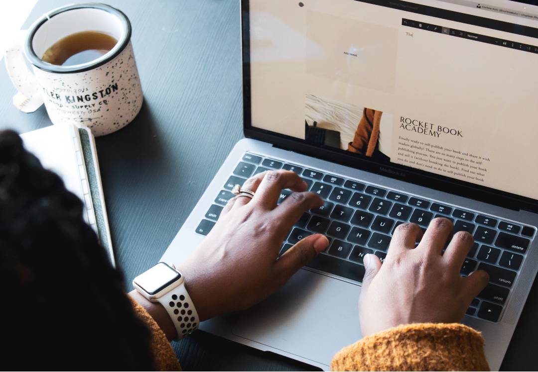 Web Design Company vs Freelancers